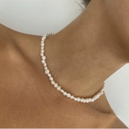 Elegant Solid Color Pearl Beaded Necklace 1 Piece