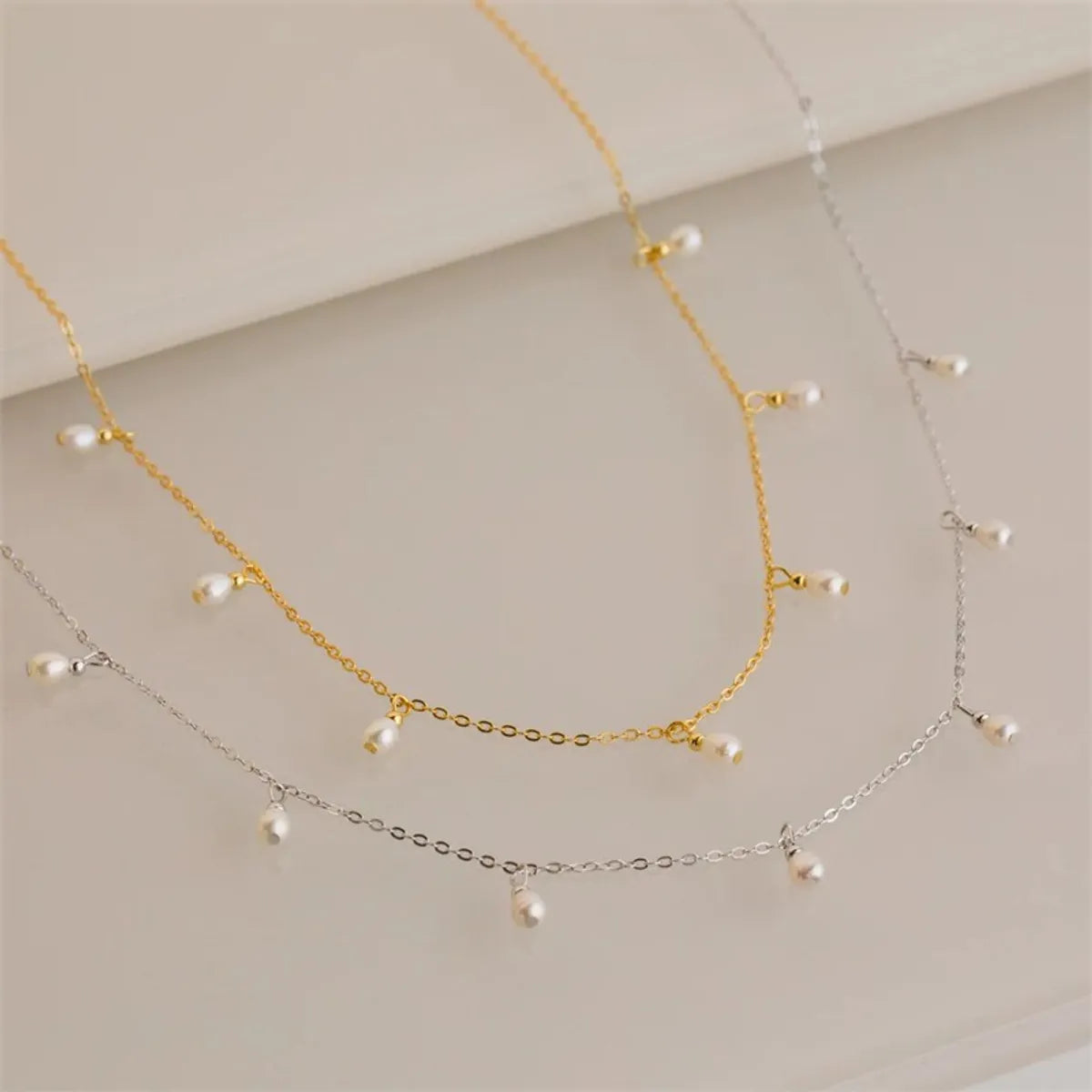 Wholesale Jewelry Elegant Solid Color Stainless Steel Imitation Pearl Plating Necklace