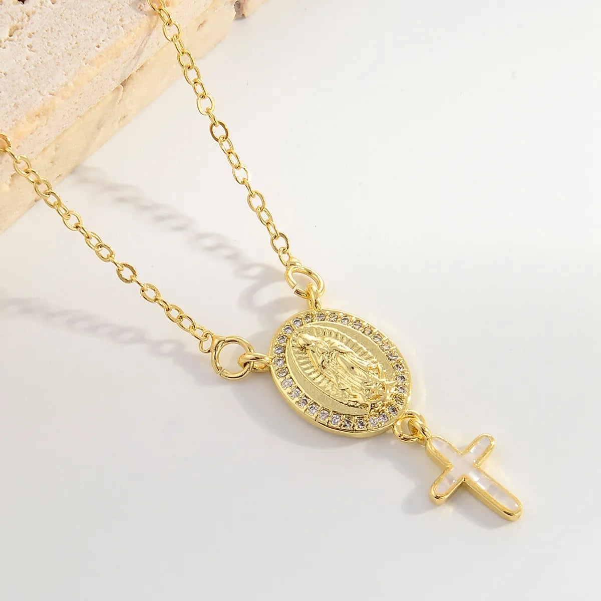 Elegant Streetwear Cross Copper 18k Gold Plated Zircon Pendant Necklace In Bulk