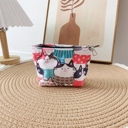 Elegant Streetwear Floral Polyester Square Makeup Bags