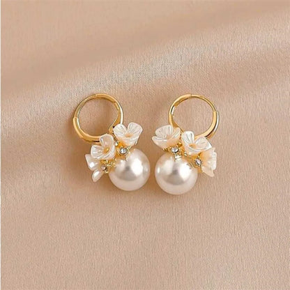 Elegant Streetwear Flower Imitation Pearl Alloy Inlay Artificial Rhinestones Women's Drop Earrings