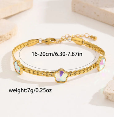 Elegant Streetwear Parthenocissus Grass Heart Shape Titanium Steel 18K Gold Plated Bracelets In Bulk