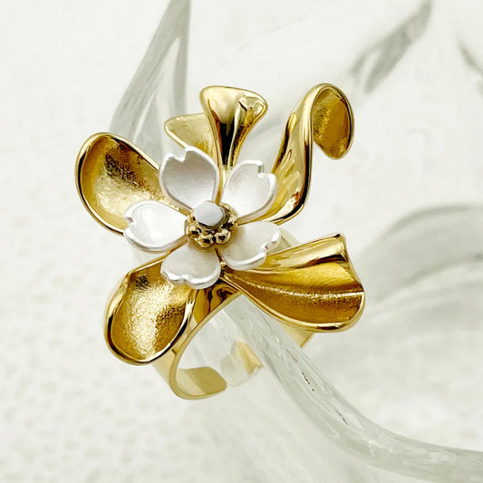 Elegant Sweet Artistic Flower Stainless Steel Fritillary Polishing Plating Inlay Crystal Gold Plated Open Ring