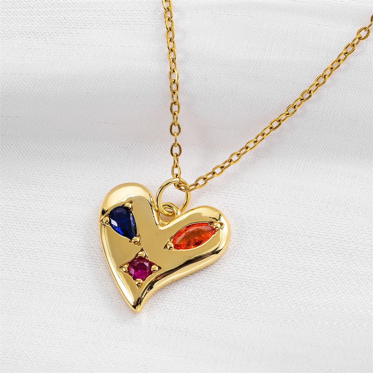 Elegant Sweet Heart Shape Copper Enamel Inlay Zircon 18k Gold Plated Pendant Necklace