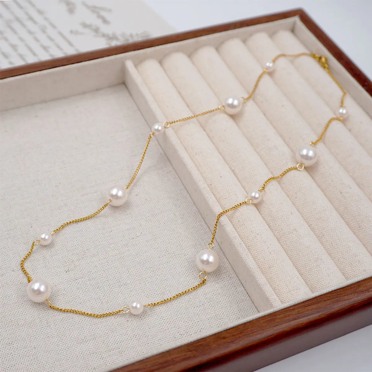 Elegant Sweet Round 304 Stainless Steel Artificial Pearl Titanium Steel Gold Plated Women'S Necklace