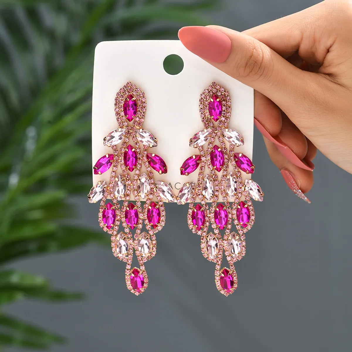 1 Pair Elegant Vacation Leaves Hollow Out Inlay Copper Alloy Artificial Gemstones Drop Earrings