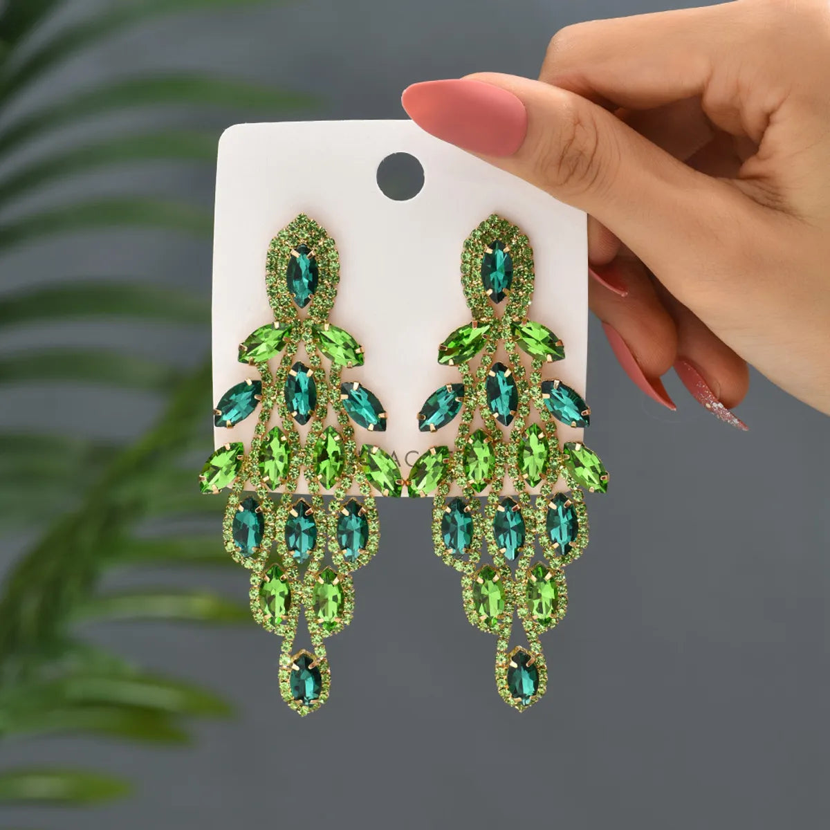 1 Pair Elegant Vacation Leaves Hollow Out Inlay Copper Alloy Artificial Gemstones Drop Earrings