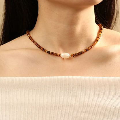 Elegant Vintage Style Geometric Freshwater Pearl Stone Beaded Plating 18k Gold Plated Choker