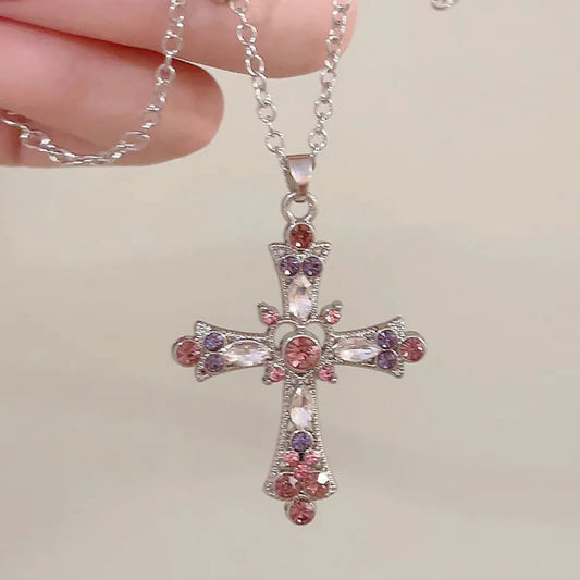 Elegant Vintage Style Lady Cross Alloy Plating Inlay Rhinestones Silver Plated Women'S Pendant Necklace