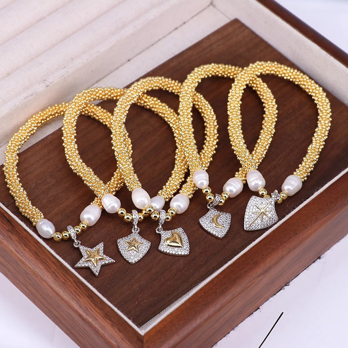 Elegant Vintage Style Star Moon Heart Shape 18K Gold Plated Zircon Artificial Pearl Copper Wholesale Bracelets