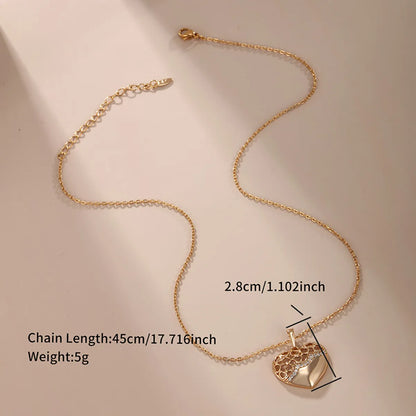 Elegant Xuping Sweet Heart Shape Alloy Copper Alloy Plating Inlay Artificial Gemstones 18k Gold Plated Women'S Pendant Necklace