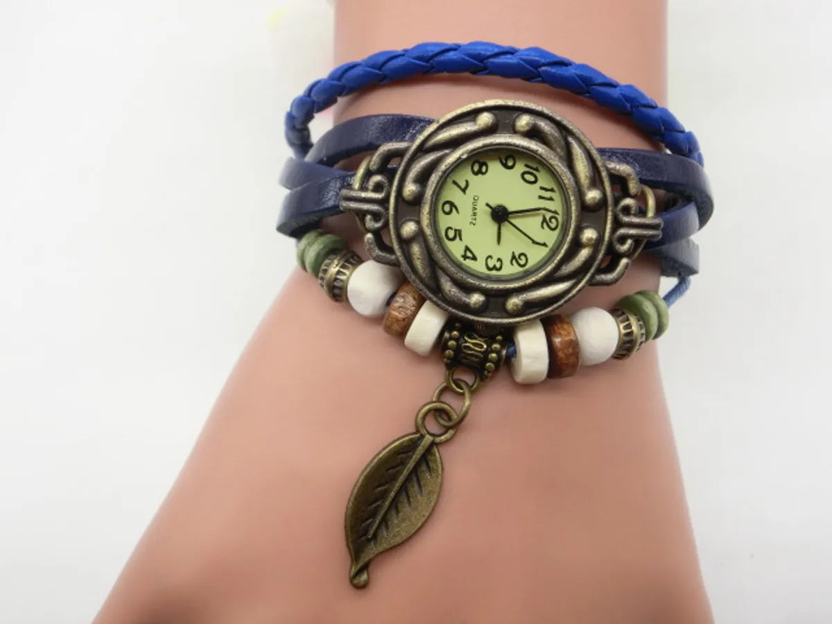 Ethnic Style Leaf Buckle Quartz Women'S Watches