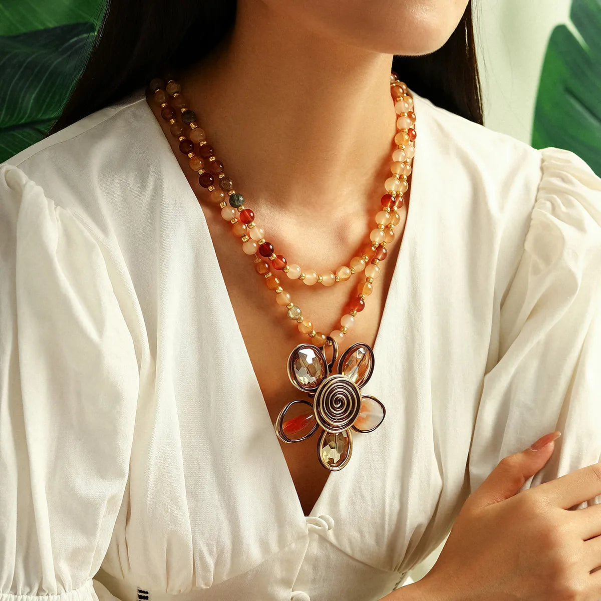 Ethnic Style Simple Style Flower Natural Stone Pendant Necklace In Bulk