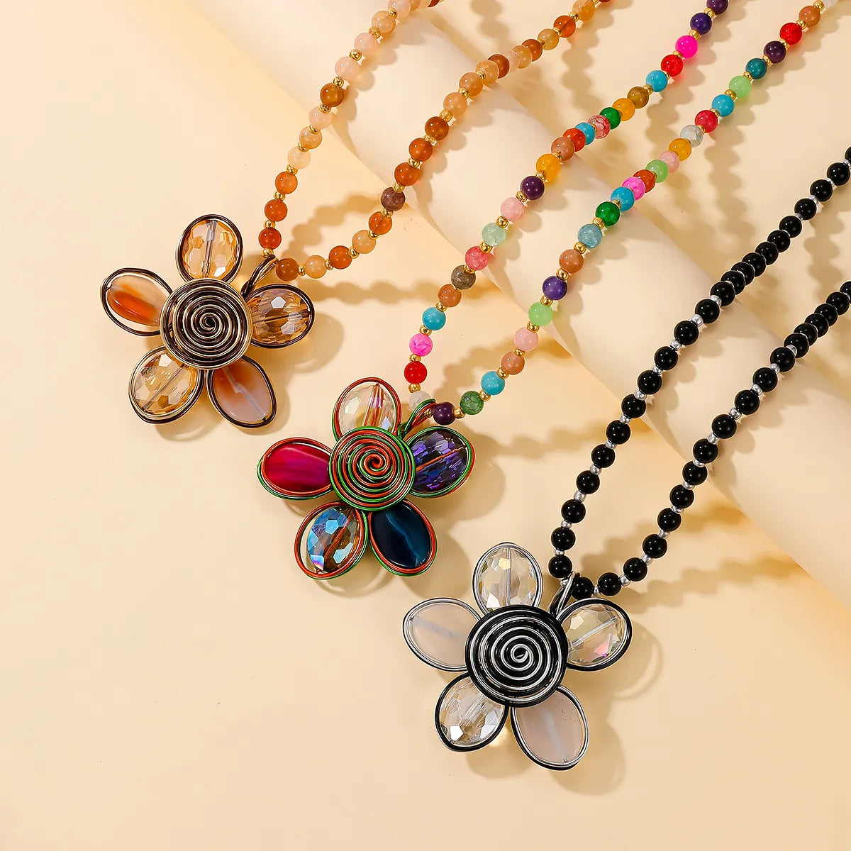 Ethnic Style Simple Style Flower Natural Stone Pendant Necklace In Bulk