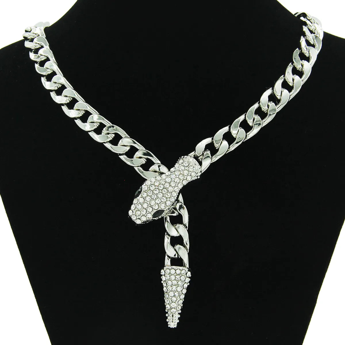 European And American Cuban Chain Short Full Rhinestone Snake Head Magnetic Buckle Necklace Clavicle Chain