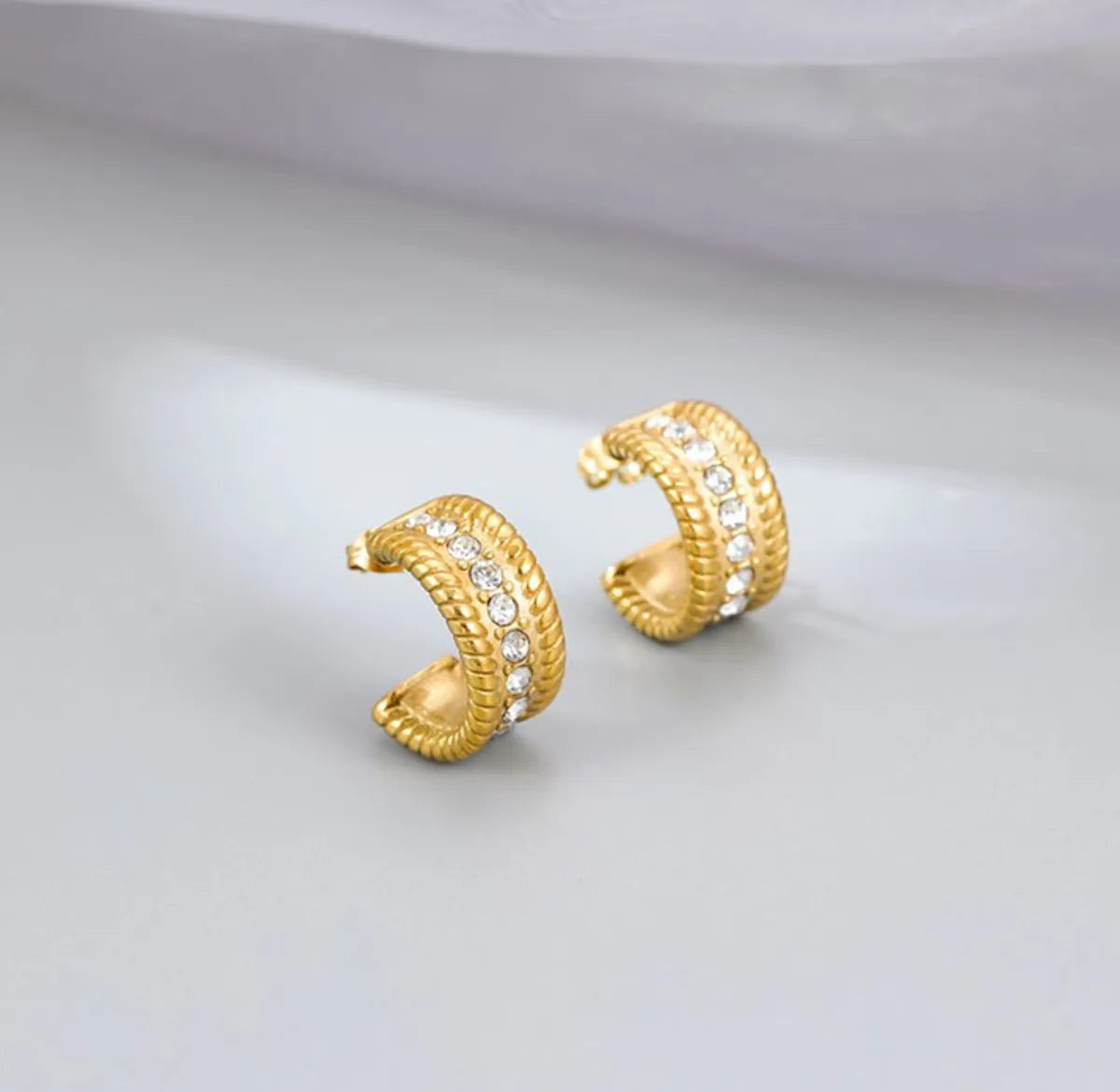 1 Pair Vintage Style Simple Style C Shape Plating Inlay Stainless Steel Rhinestones Gold Plated Ear Studs