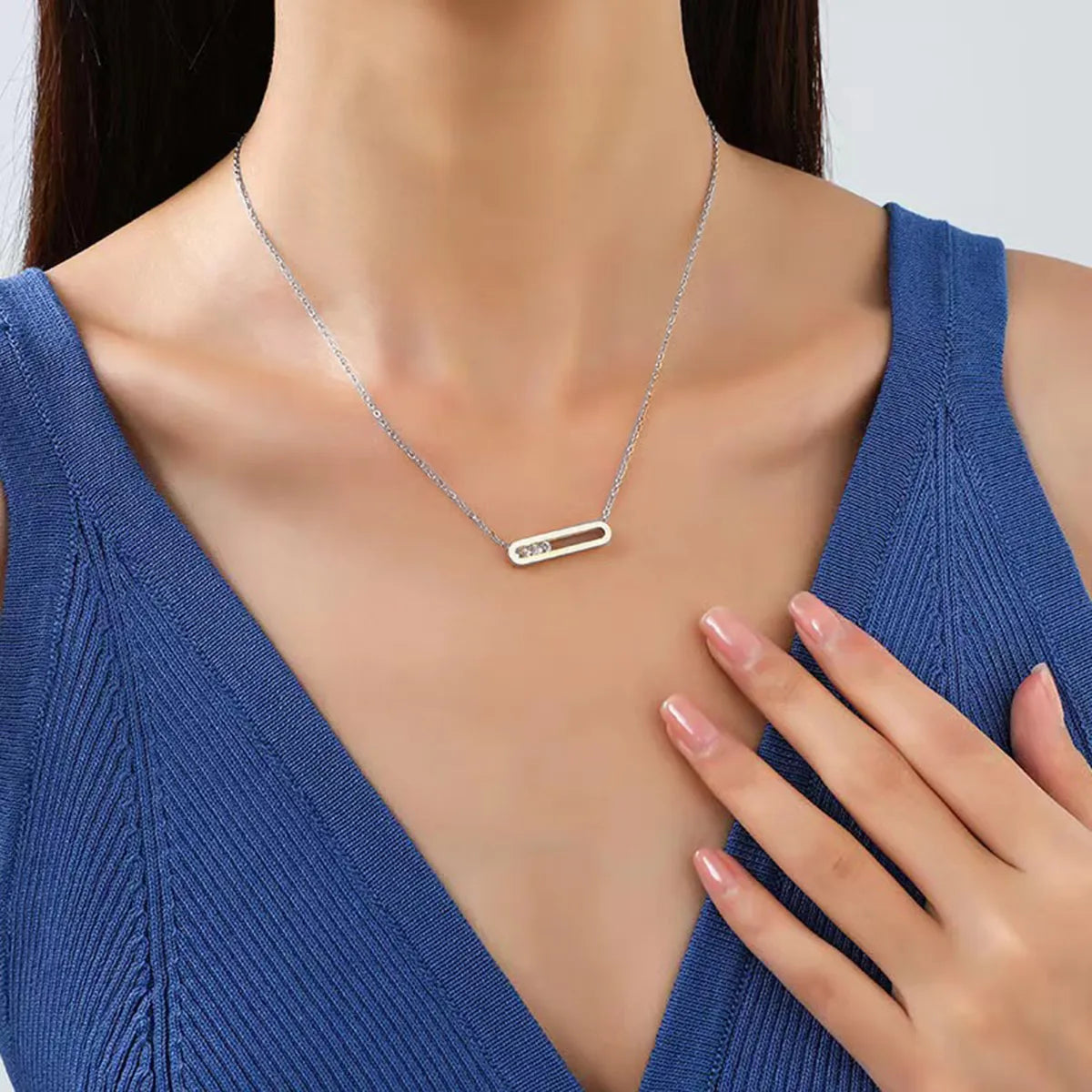 European And American Fashion Personality Simple And Versatile New Jewelry Stainless Steel Zircon Long Hollow Collarbone Necklace