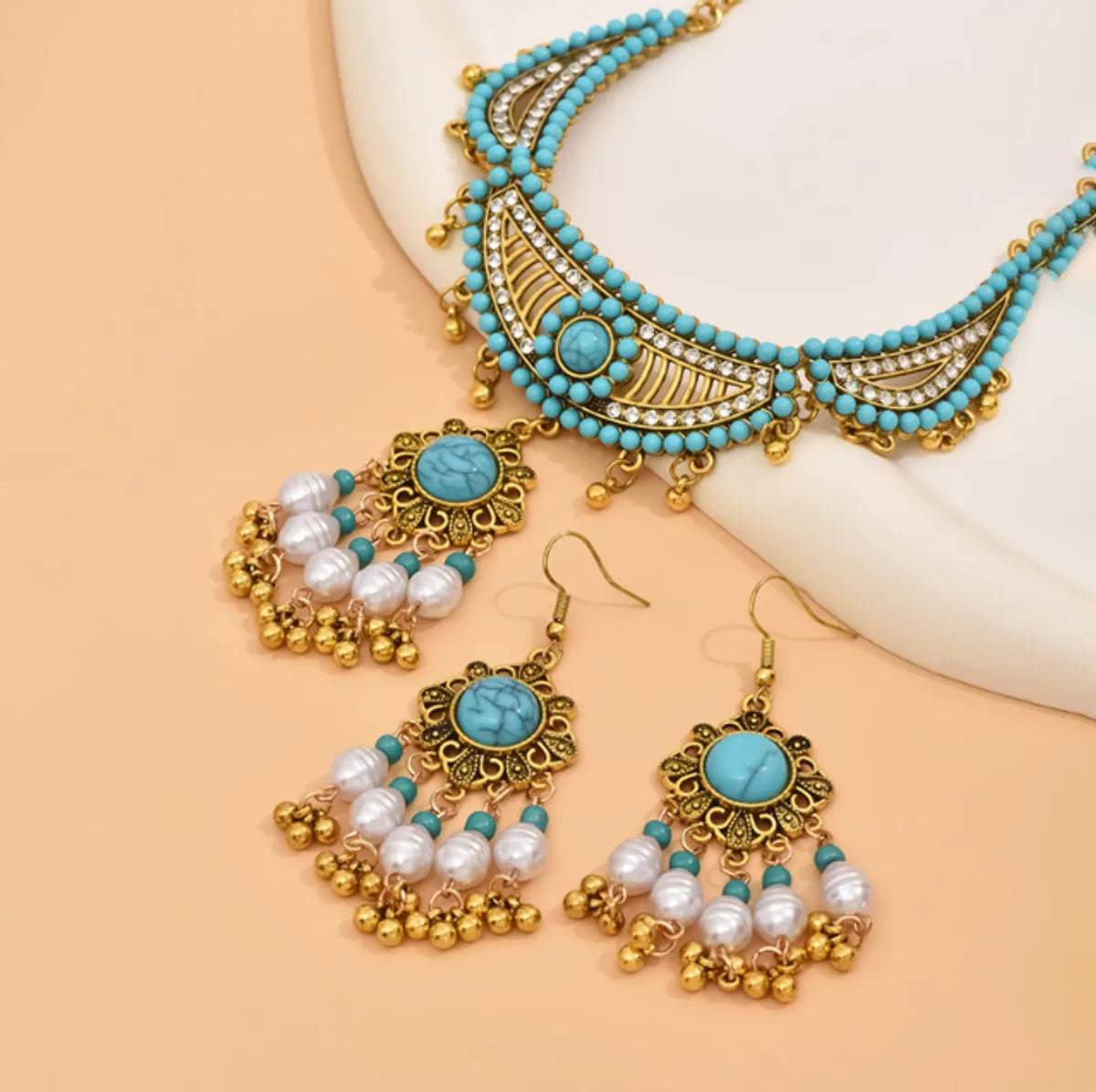 European And American Fashion Retro Simple Turquoise Accessories Exaggerated Temperamental Women'S Necklace Earrings Women'S Jewelry Set