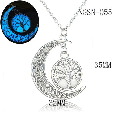 European And American Halloween Hot Hollow Moon Luminous Lucky Tree Clavicle Chain Accessories Necklace Factory In Stock Ornament