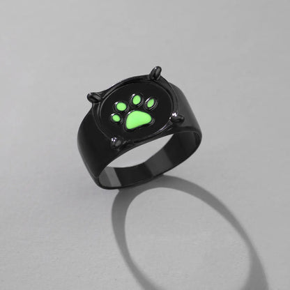 European And American Hot-Selling Rings Retro Black Cat Claw Fluorescent Ring Personalized Jewelry