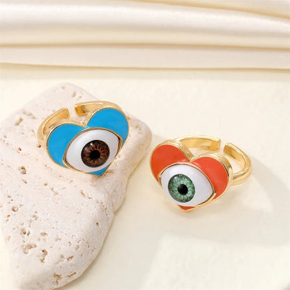 European Retro Exaggerated Peach Heart Eye Ring Punk Alloy Ring Wholesale