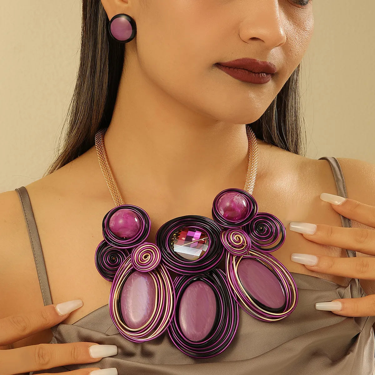 Exaggerated Baroque Style Round Resin Aluminum Inlay Artificial Gemstones Women'S Jewelry Set