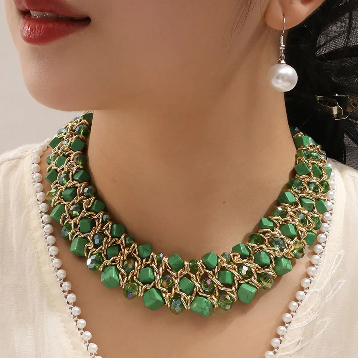 Exaggerated Ethnic Style Geometric Alloy Turquoise Glass Wholesale Necklace