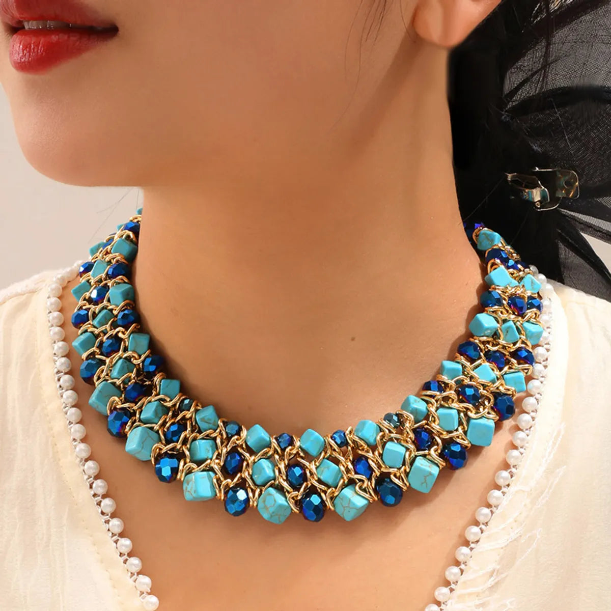 Exaggerated Ethnic Style Geometric Alloy Turquoise Glass Wholesale Necklace