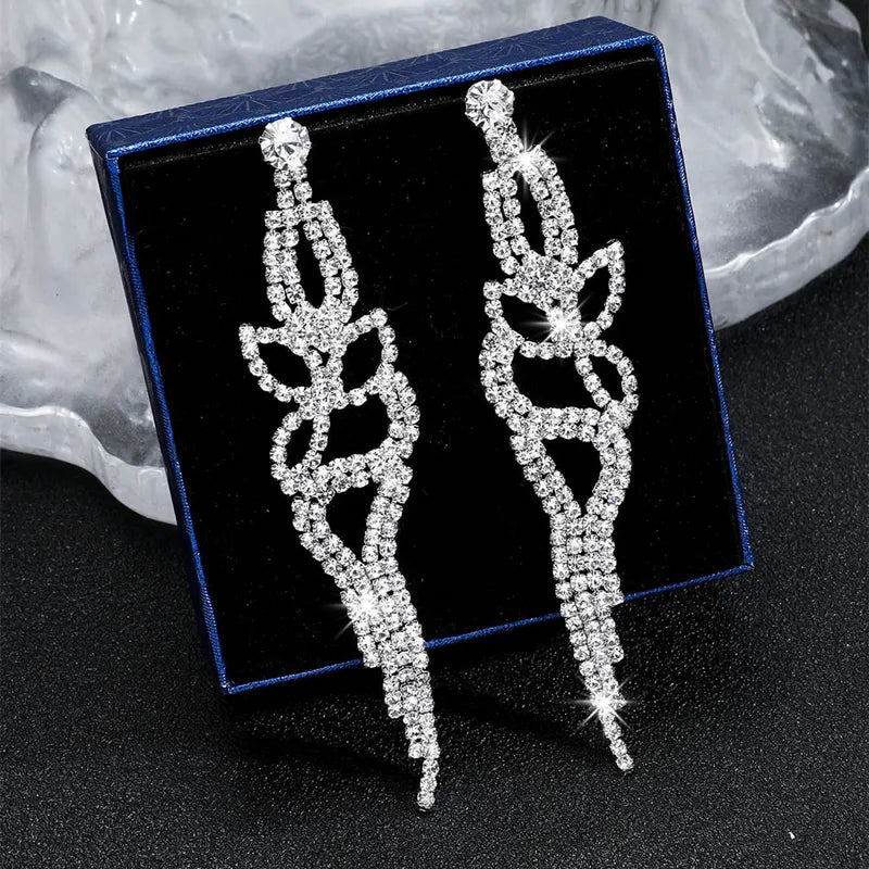 1 Pair Exaggerated Geometric Rhinestone Ear Studs