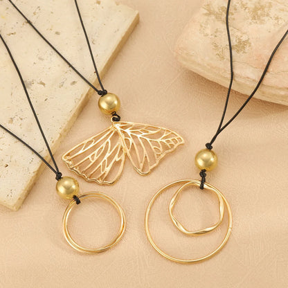 Exaggerated Geometric Round Alloy Wholesale Pendant Necklace