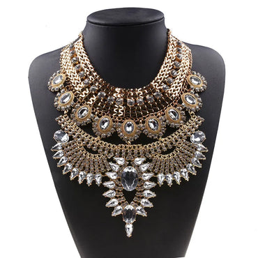 Exaggerated Luxurious Geometric Alloy Inlay Artificial Crystal Women'S Necklace