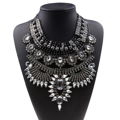 Exaggerated Luxurious Geometric Alloy Inlay Artificial Crystal Women'S Necklace