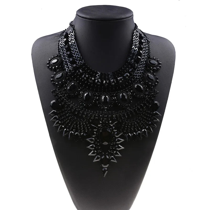 Exaggerated Luxurious Geometric Alloy Inlay Artificial Crystal Women'S Necklace