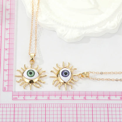 Exaggerated Metal Edging Three-Dimensional Sun Eye Pendant Collarbone Chain