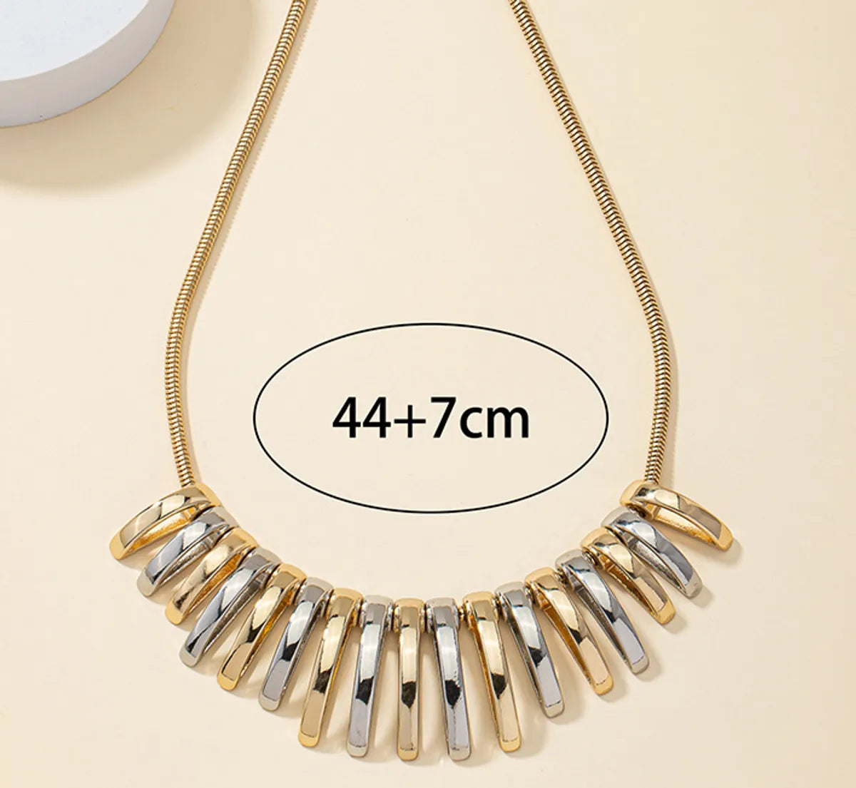 Exaggerated Modern Style Classic Style Geometric Alloy Wholesale Pendant Necklace