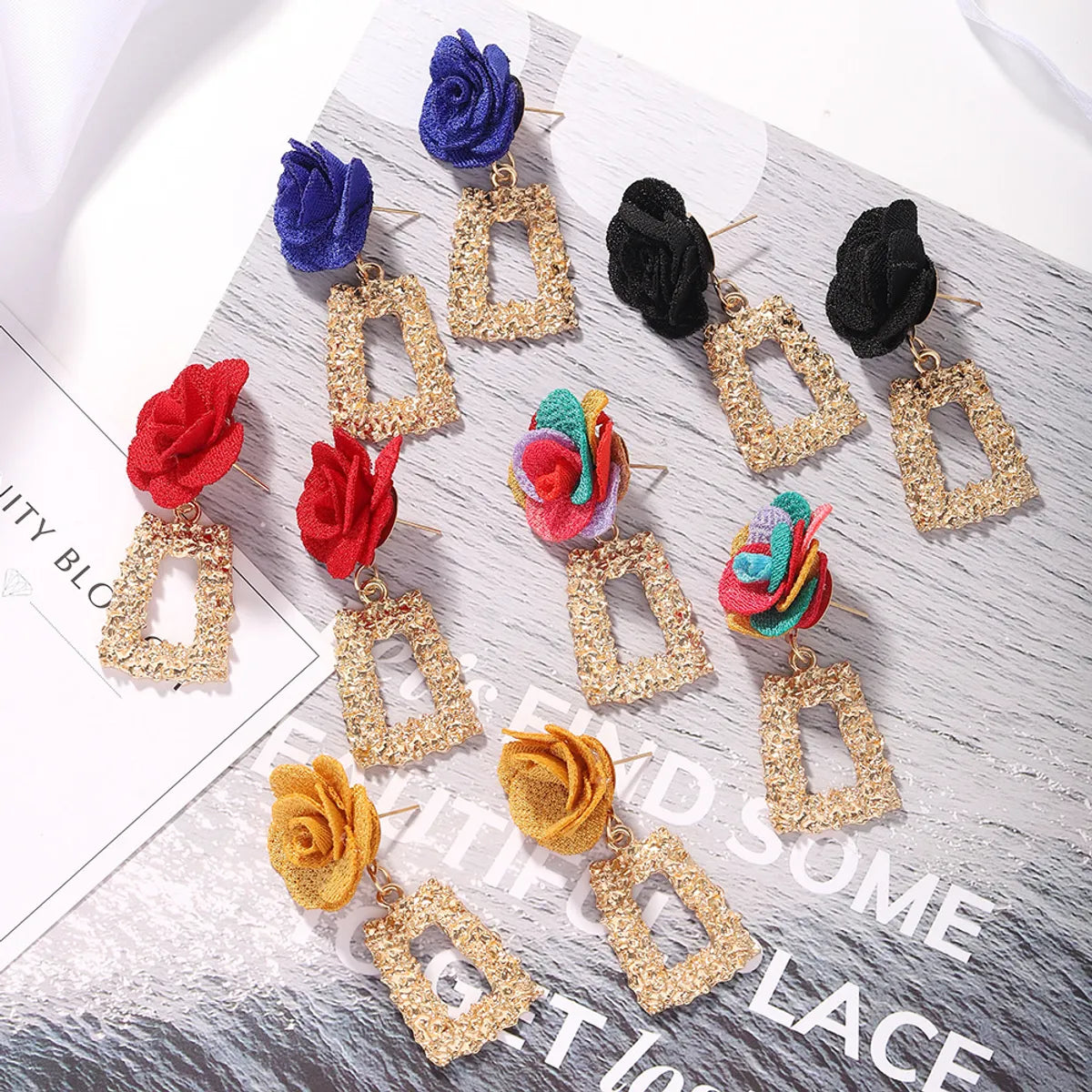 Exaggerated Simple Geometric Alloy Earrings