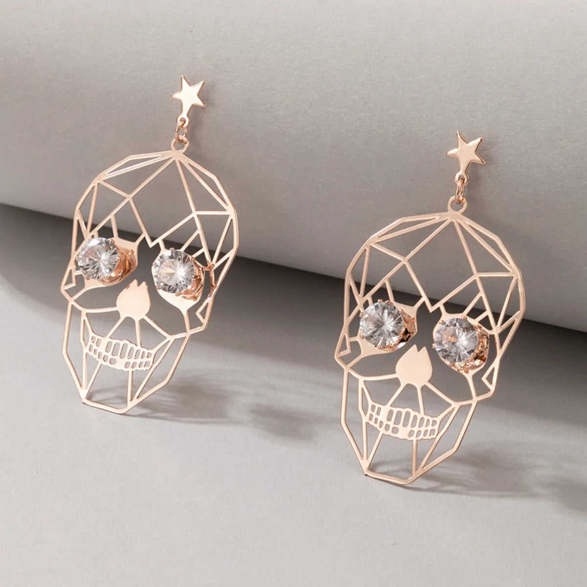 Exaggerated Skull Alloy Plating Artificial Diamond Unisex Earrings 1 Pair