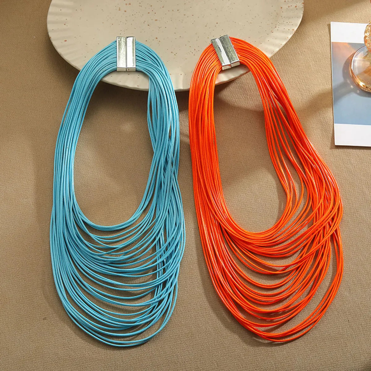 Exaggerated Solid Color Alloy Wax Line Wholesale Necklace