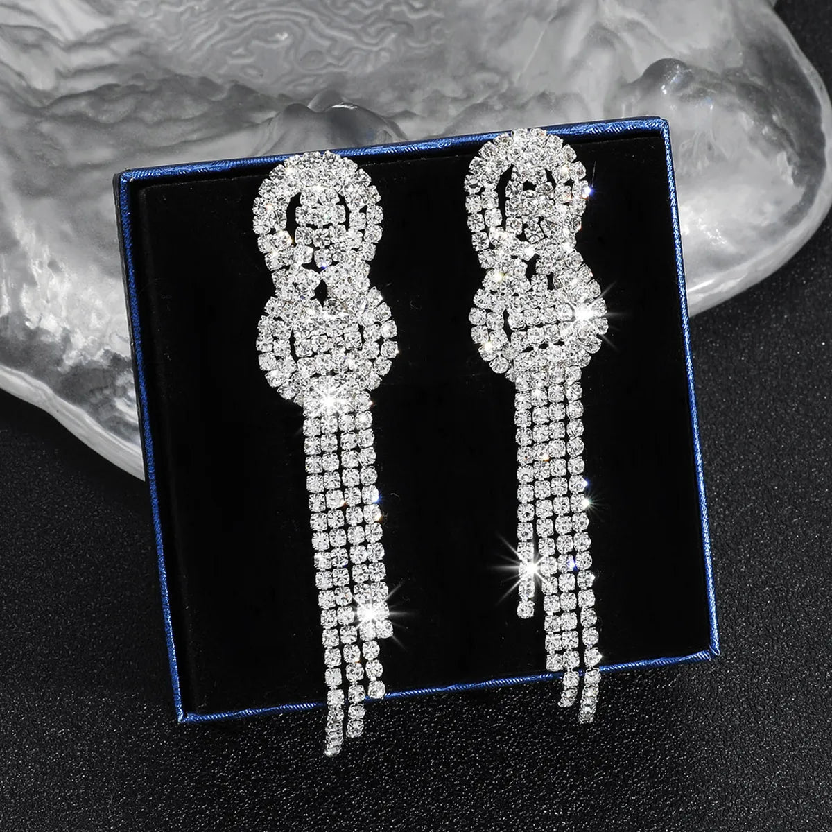 1 Pair Exaggerated Tassel Heart Shape Inlay Rhinestone Rhinestones Drop Earrings