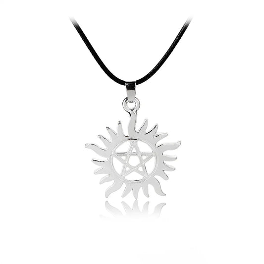 Explosion Necklace Male Clavicle Chain Personality Evil Power Necklace Fashion Pentagram Sun Necklace