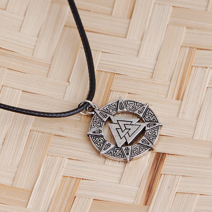 Explosion Triangle Necklace Nordic Viking Retro Valknut Scandinavian Pirate Necklace Wholesale Nihaojewelry