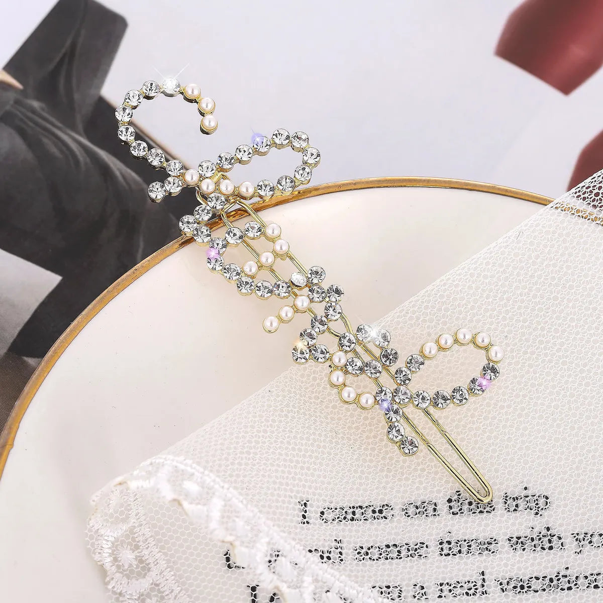 F1726 Cen Fan Hair Accessories Online Celebrity  Xiaoxiang Letter Pearl Rhinestone Frog Clip Bangs Buckle Clip  Hairpin