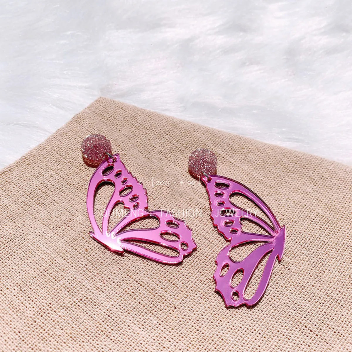 Fashion Acrylic New Earrings Left And Right Separated Butterfly Wings Hollow Earrings