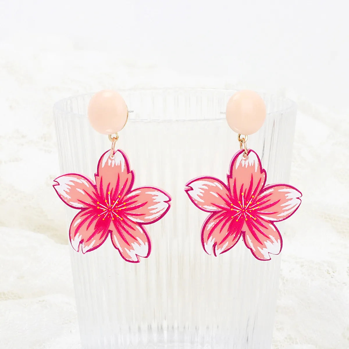 Fashion Acrylic Sheet Pink Flower Earrings Korean Fashion Design Sense Resin Earrings Wholesale