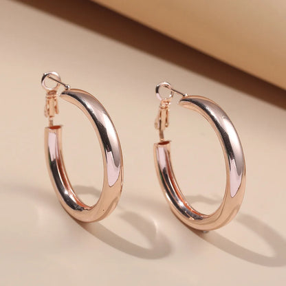 Retro C Shape Plating Alloy No Inlaid Earrings