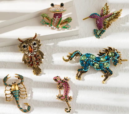 Fashion Animal Alloy Plating Diamond Women'S Brooches