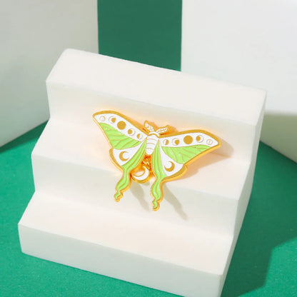 Fashion Animal Butterfly Alloy Stoving Varnish Unisex Brooches