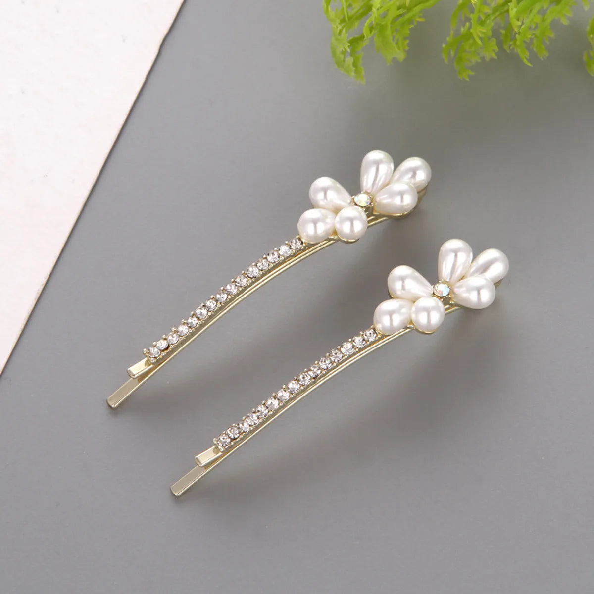 Fashion Bow Knot Alloy Artificial Rhinestones Artificial Pearls Hair Clip 1 Piece