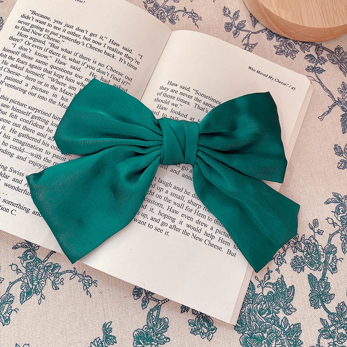 Fashion Bow Knot Cloth Pleated Hair Clip 1 Piece