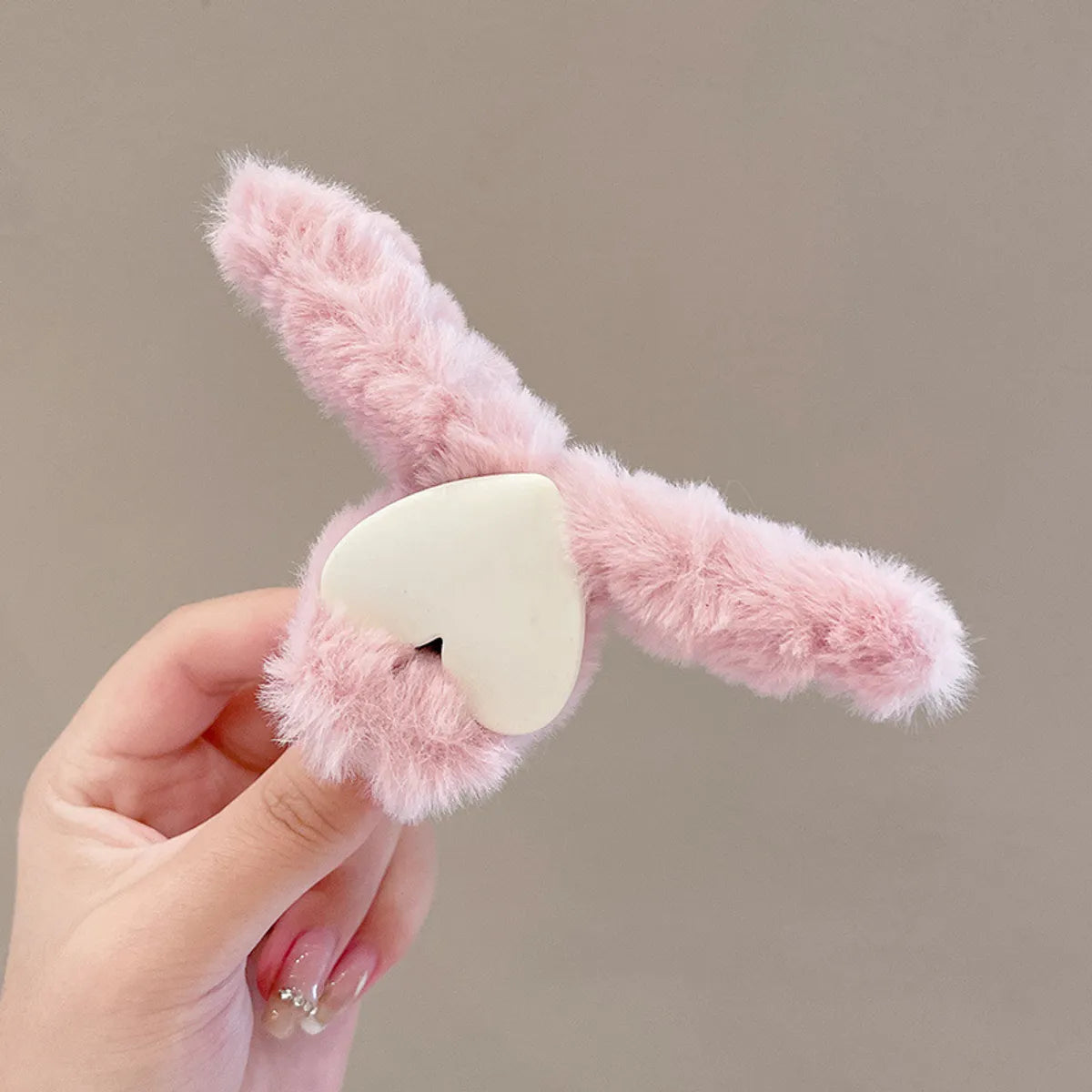 Fashion Bow Knot Plush Handmade Hair Claws 1 Piece